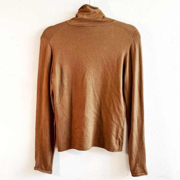 Max Mara Turtleneck Camel Tan Silk & Cashmere Blend Knit Top Sz L EUC - Picture 7 of 9